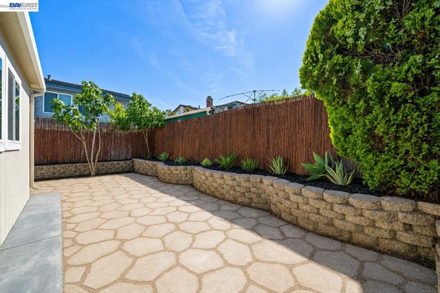 3133 Sugar Beet Way, Union City, CA 94587