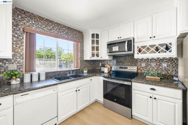 3133 Sugar Beet Way, Union City, CA 94587