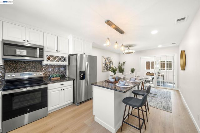 3133 Sugar Beet Way, Union City, CA 94587