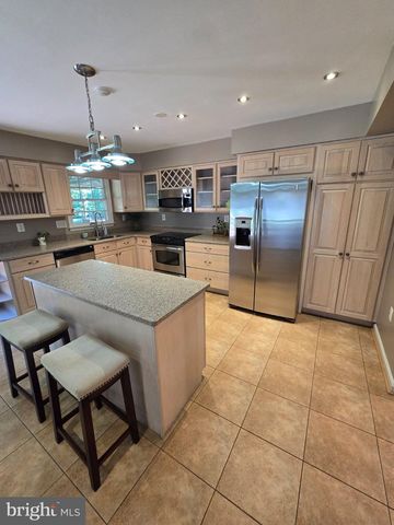 14004 MOUNT EAGLE LN, Waldorf, MD 20601