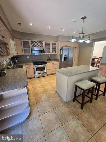 14004 MOUNT EAGLE LN, Waldorf, MD 20601