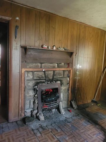 573 Hurricane Creek Road, Hyden, KY 41749