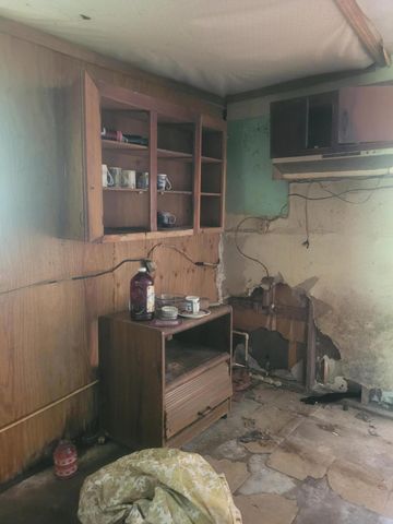 573 Hurricane Creek Road, Hyden, KY 41749