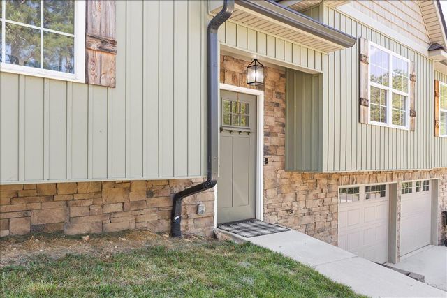 46 Falcons View Drive, Ringgold, GA 30736