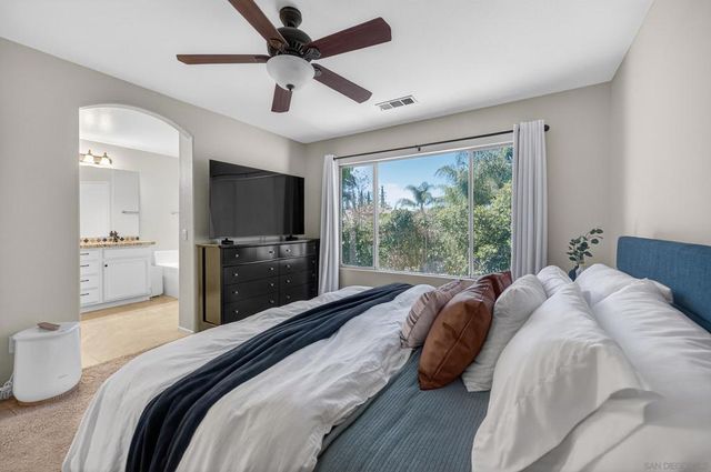 43165 Sereno Dr., Temecula, CA 92592