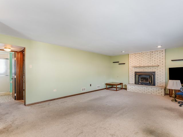 8564 Cherry Stone Place, Tinley Park, IL 60487