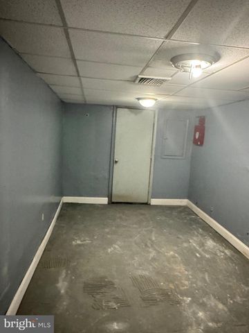 6729 ELMWOOD AVE, Philadelphia, PA 19142