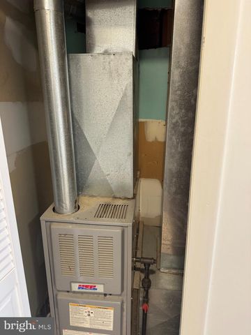 6729 ELMWOOD AVE, Philadelphia, PA 19142