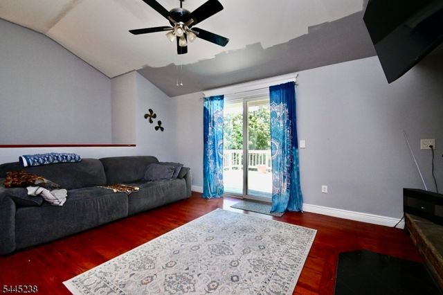 45 Espanong Rd, Jefferson Twp., NJ 07849