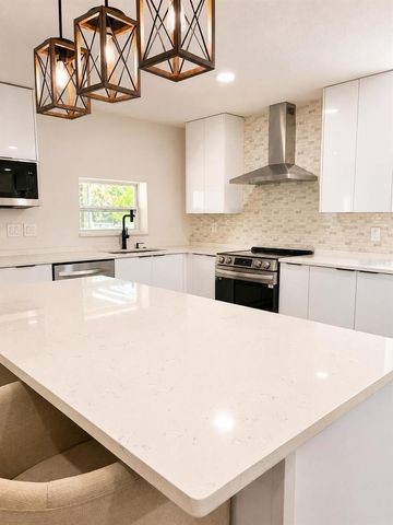 6350 OAK MEADOW BEND, Orlando, FL 32819