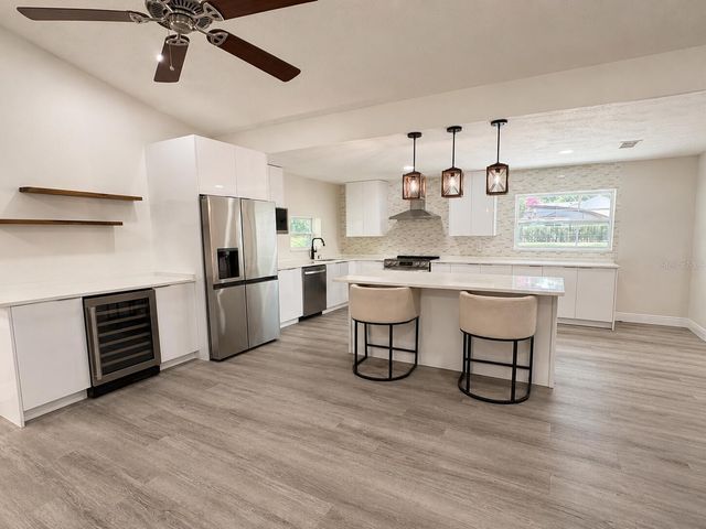 6350 OAK MEADOW BEND, Orlando, FL 32819
