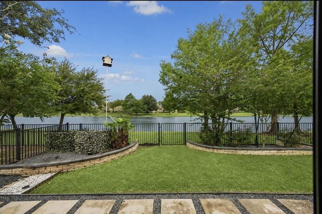 9222 Hernshead Lane, Missouri City, TX 77459