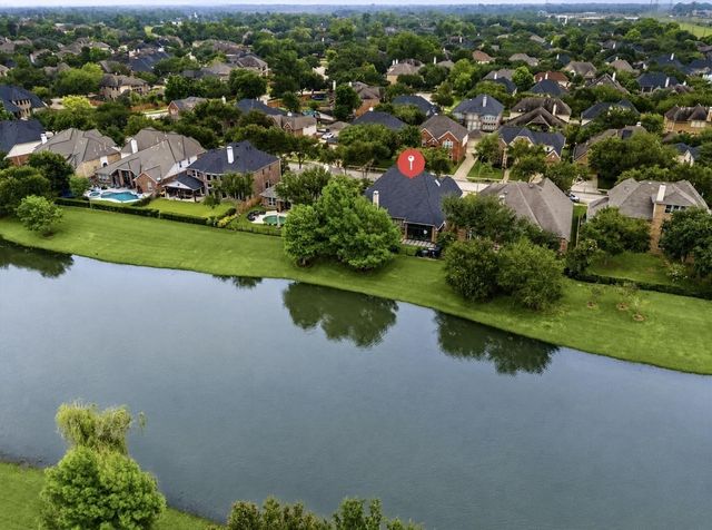 9222 Hernshead Lane, Missouri City, TX 77459