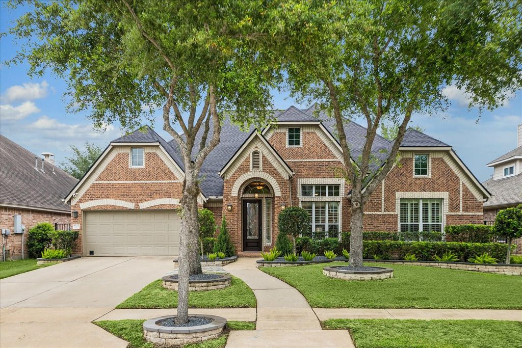 9222 Hernshead Lane, Missouri City, TX 77459