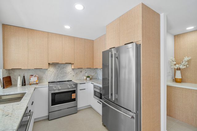 2708 NE 1ST Avenue, Wilton Manors, FL 33334
