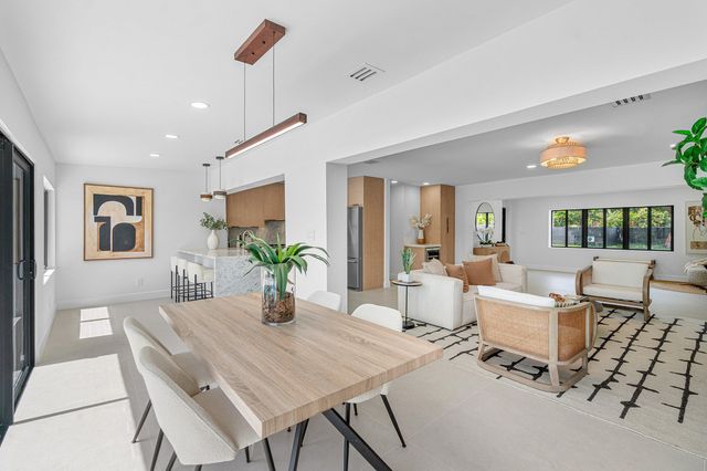2708 NE 1ST Avenue, Wilton Manors, FL 33334