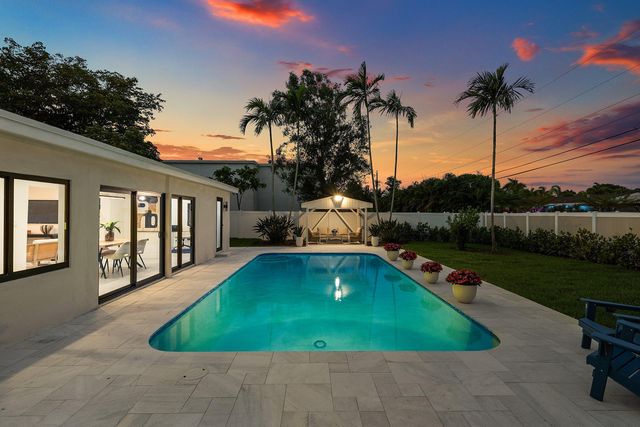 2708 NE 1ST Avenue, Wilton Manors, FL 33334