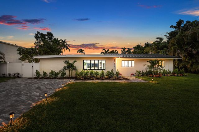 2708 NE 1ST Avenue, Wilton Manors, FL 33334