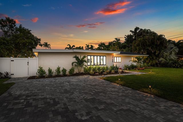 2708 NE 1ST Avenue, Wilton Manors, FL 33334