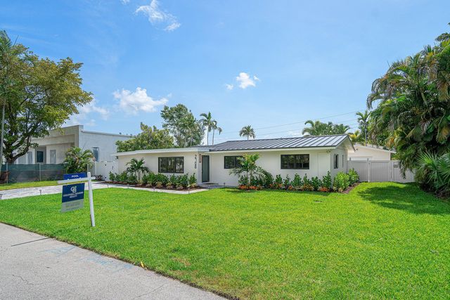 2708 NE 1ST Avenue, Wilton Manors, FL 33334