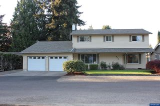 911 Cummings Ln N, Keizer, OR 97303