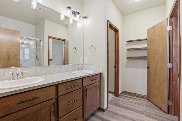 12907 N RAPTOR Ln, Spokane, WA 99208