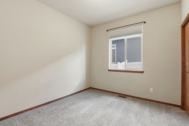 12907 N RAPTOR Ln, Spokane, WA 99208