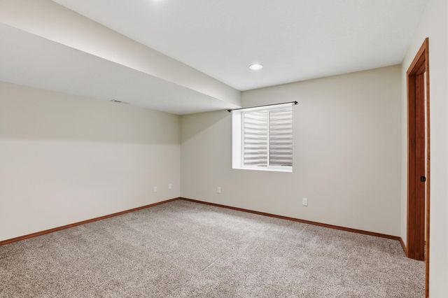 12907 N RAPTOR Ln, Spokane, WA 99208