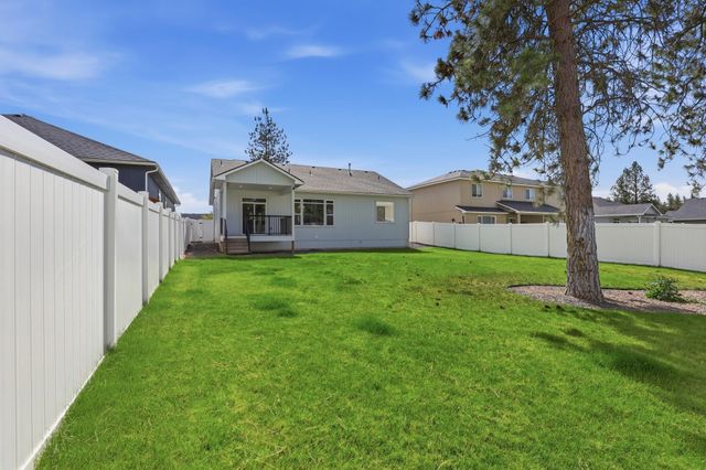 12907 N RAPTOR Ln, Spokane, WA 99208