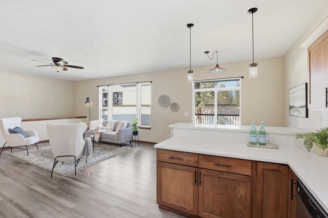 12907 N RAPTOR Ln, Spokane, WA 99208
