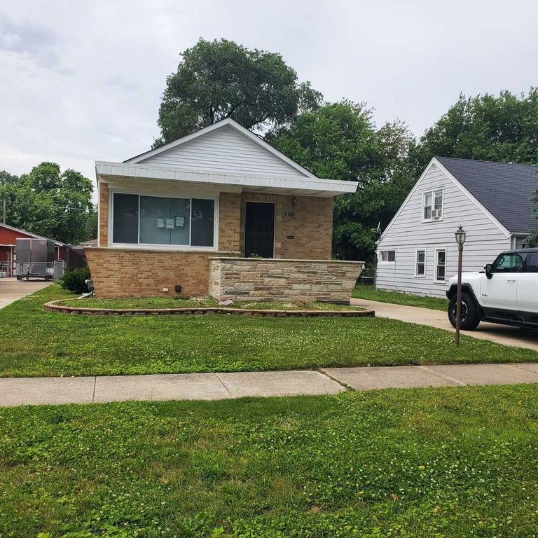 9224 Sproat Avenue, Oak Lawn, IL 60453