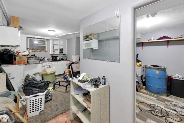 124 S Banner St, Nampa, ID 83686