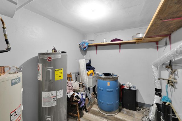 124 S Banner St, Nampa, ID 83686