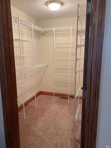 309 D St NE, Linton, IN 47441