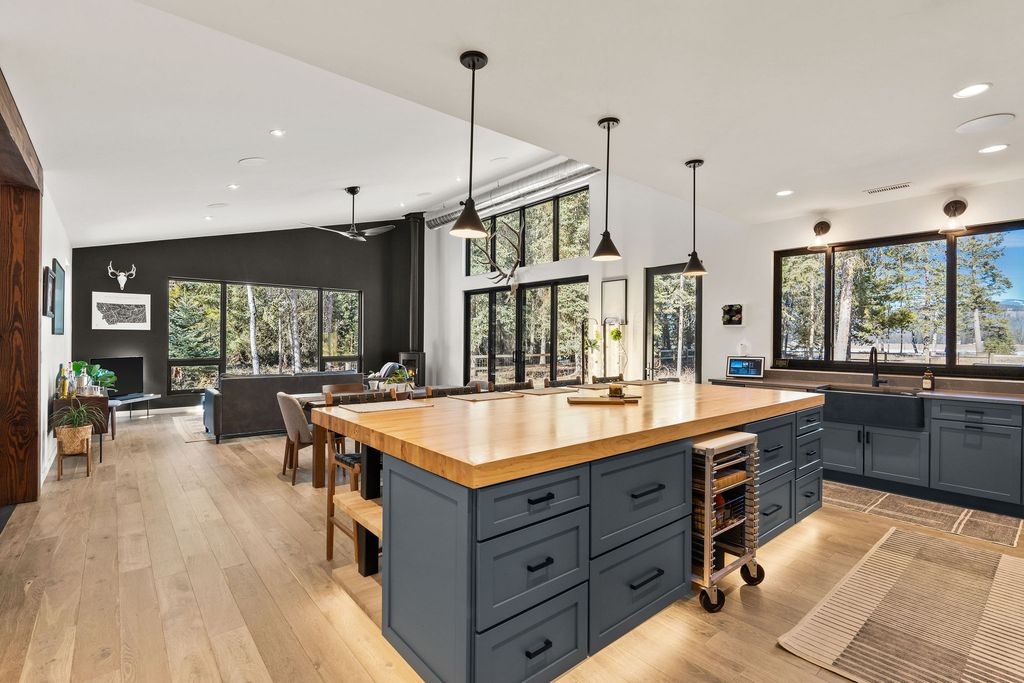 757 Lodgepole Road, Whitefish, MT 59937 photo 19