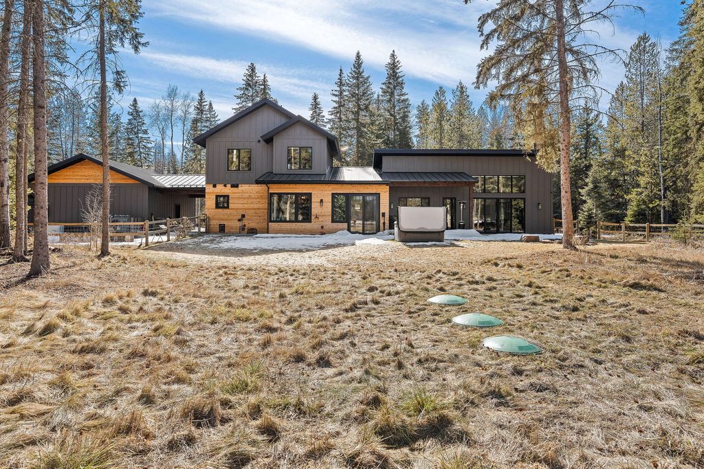 757 Lodgepole Road, Whitefish, MT 59937 photo 52