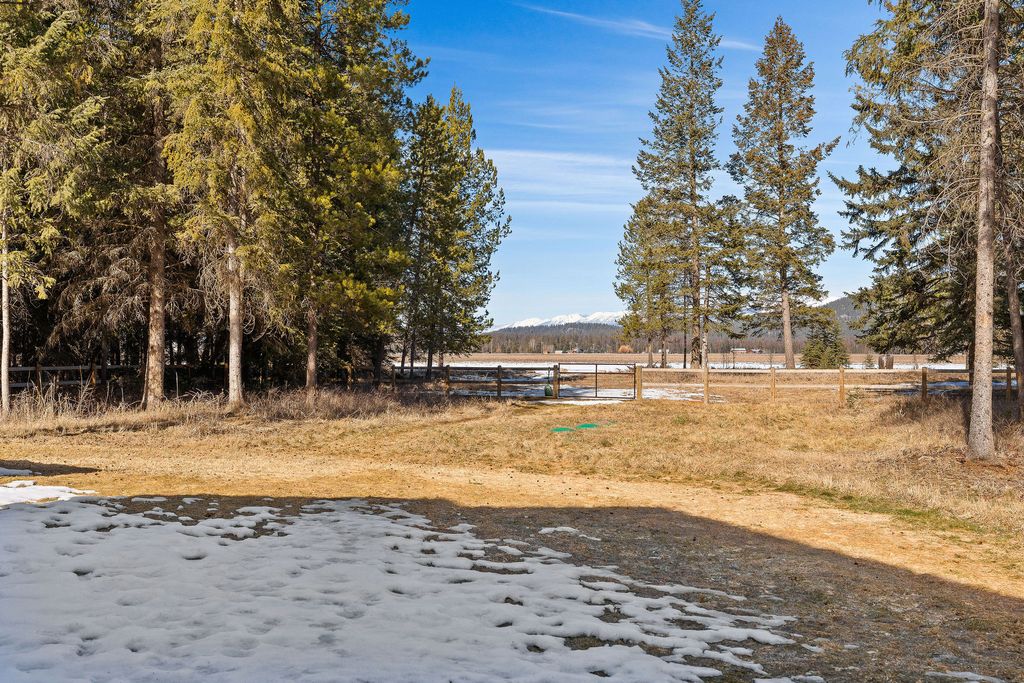 757 Lodgepole Road, Whitefish, MT 59937 photo 89