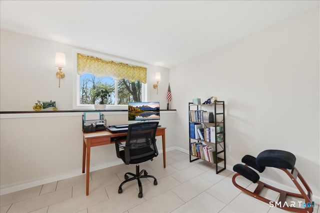 215 Cranberry Pond Road, Norwich, CT 06360