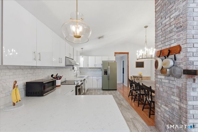 215 Cranberry Pond Road, Norwich, CT 06360