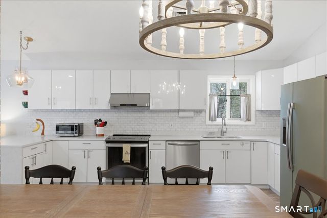 215 Cranberry Pond Road, Norwich, CT 06360