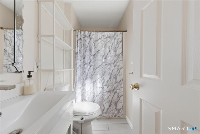 215 Cranberry Pond Road, Norwich, CT 06360