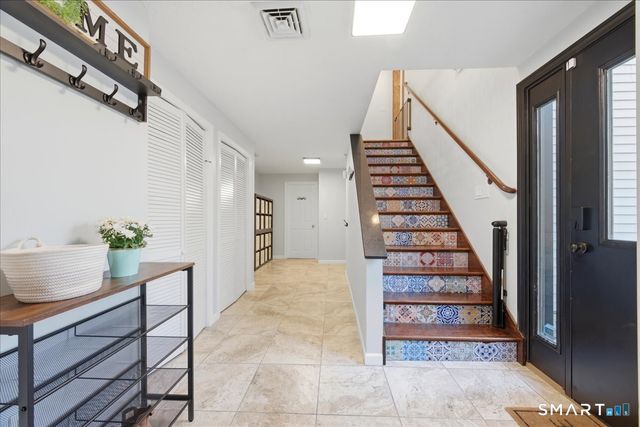 215 Cranberry Pond Road, Norwich, CT 06360