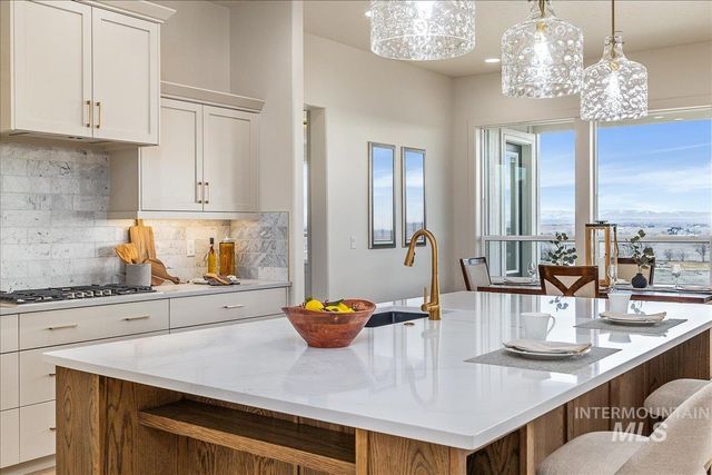 27202 Iron Horse, Caldwell, ID 83607