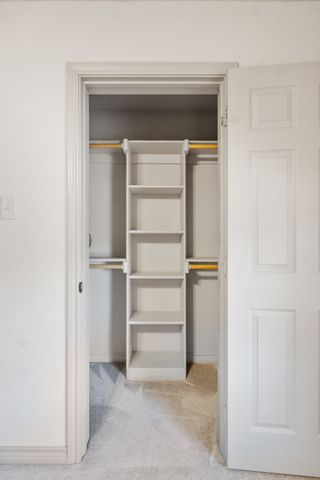 1004 N Cates Street, Decatur, TX 76234