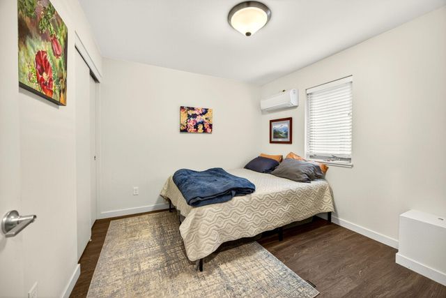 1084 E Main Street, Ashland, OR 97520