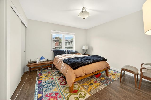 1084 E Main Street, Ashland, OR 97520