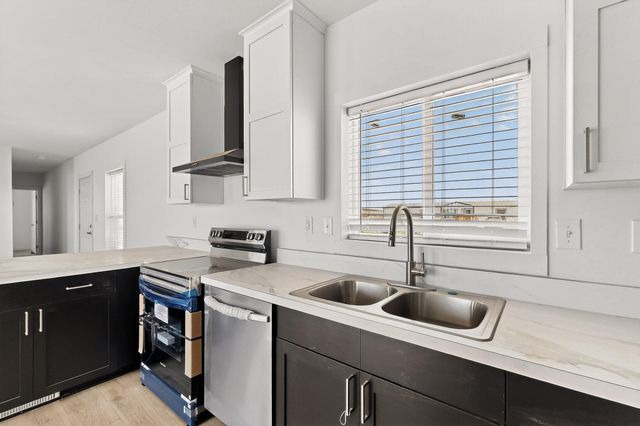 7 Sky Loop, Moriarty, NM 87035