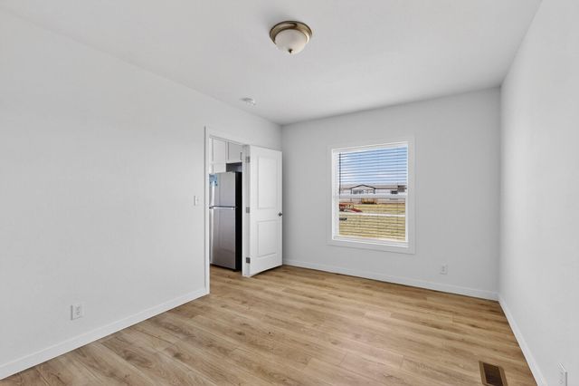 7 Sky Loop, Moriarty, NM 87035