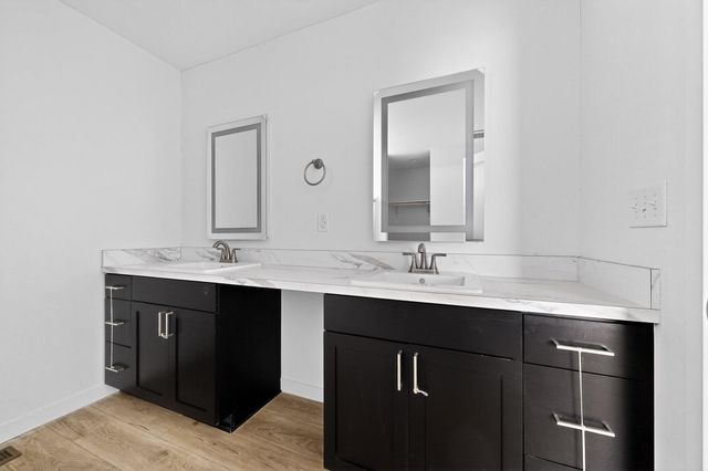 7 Sky Loop, Moriarty, NM 87035