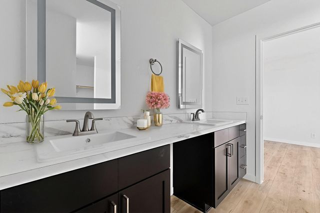 7 Sky Loop, Moriarty, NM 87035